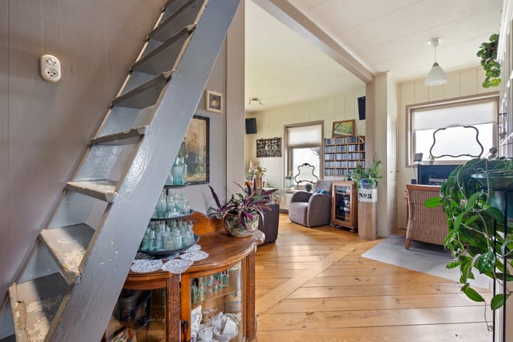 Foto 19 van Laanweg 6