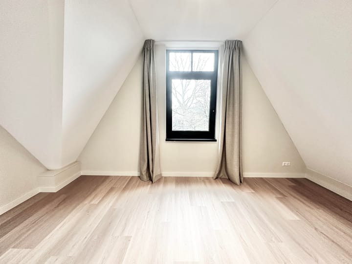 Foto 14 van Kometensingel 90-B