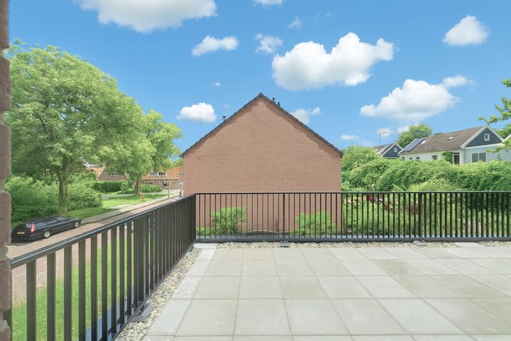 Foto 23 van Kometensingel 90-B