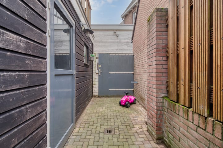 Photo 32 of Nieuweweg 86