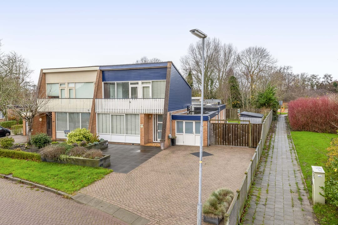 Foto 1 van Meester J. Henderikxstraat 81