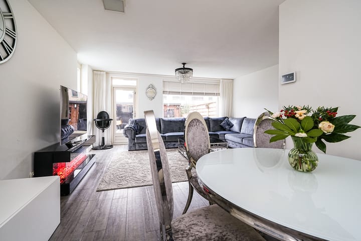 Foto 12 van Merbaustraat 21