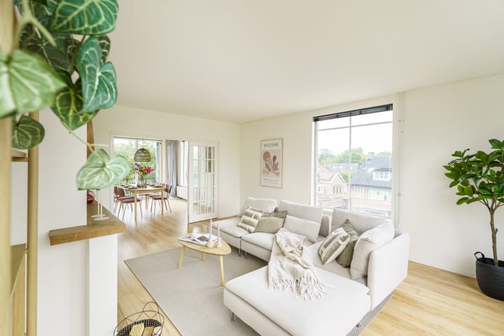 Photo 3 of Valkenburgerplein 4-II