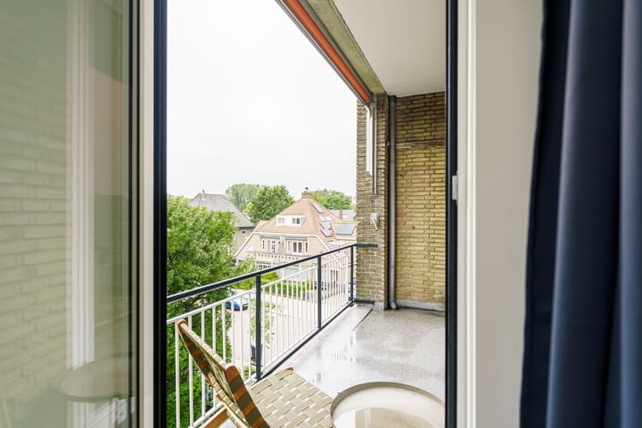 Photo 16 of Valkenburgerplein 4-II