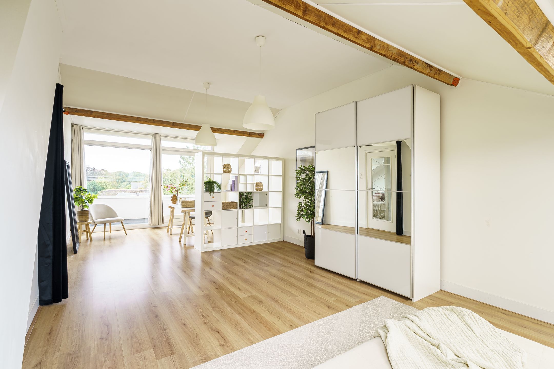 Foto 24 van Valkenburgerplein 4-II