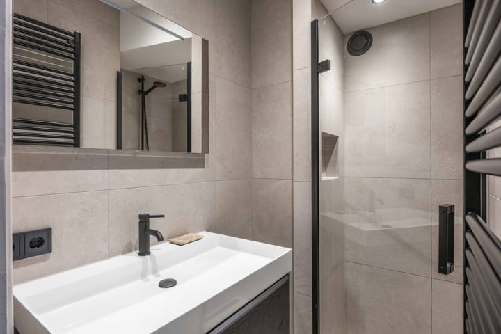 Photo 32 of Donderslaan 144