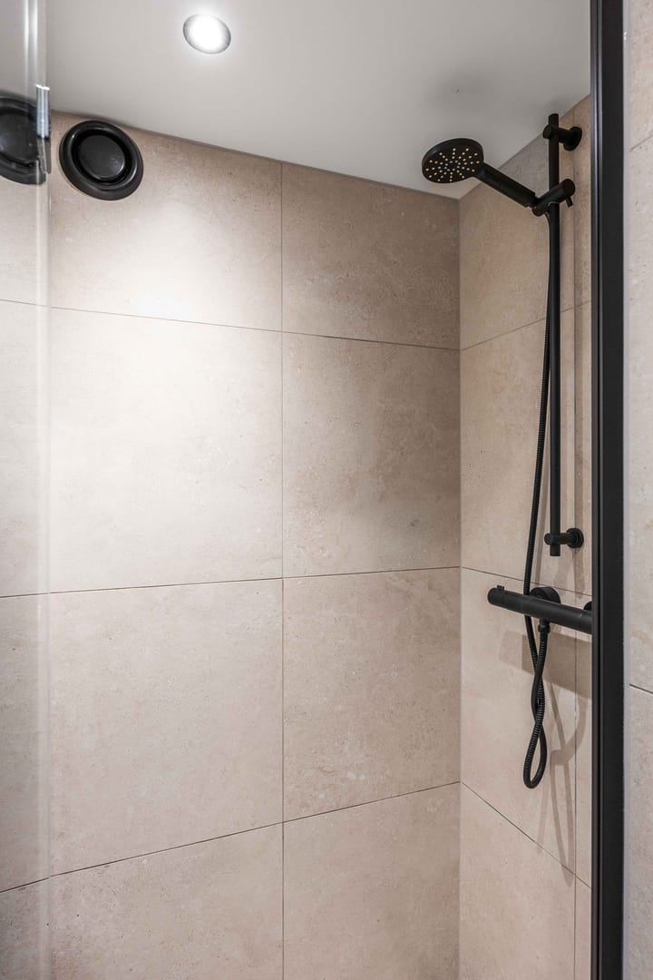 Photo 33 of Donderslaan 144