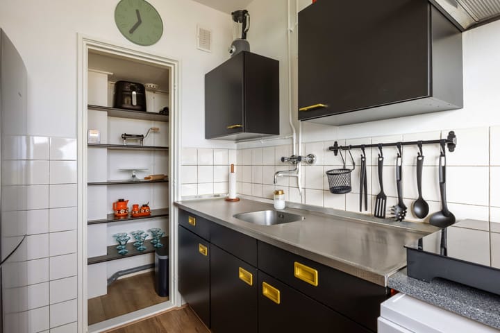 Photo 28 of Donderslaan 144