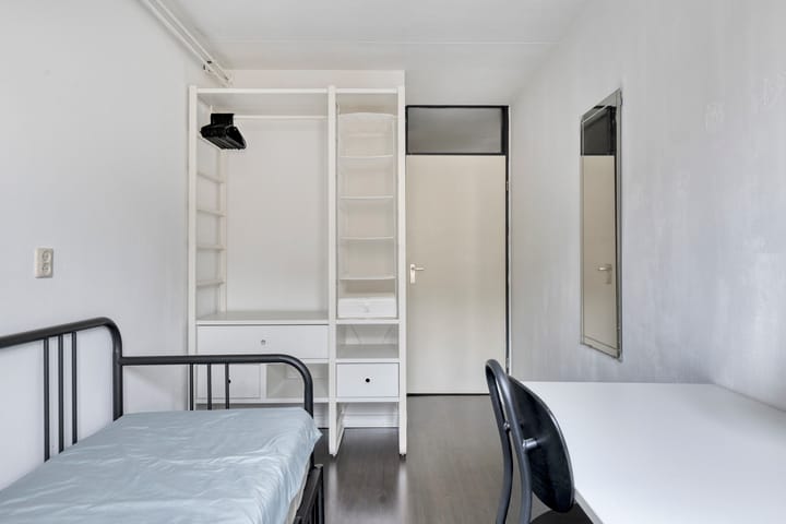 Photo 12 of 's-Gravesandestraat 78