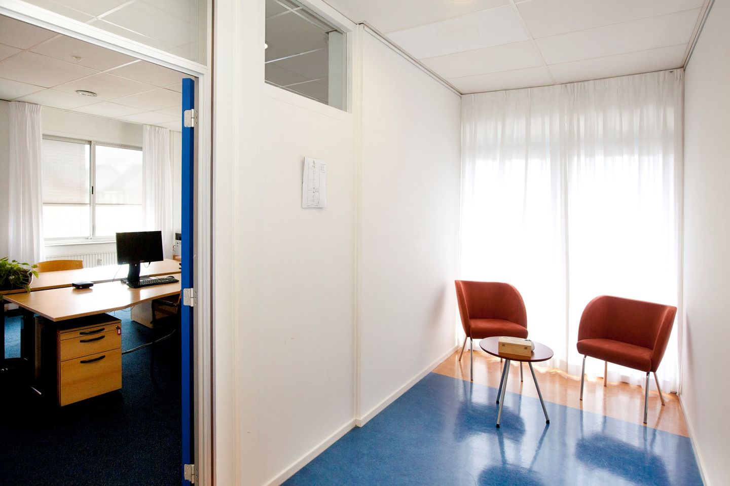 Bekijk foto 5 van Johan de Wittlaan 11