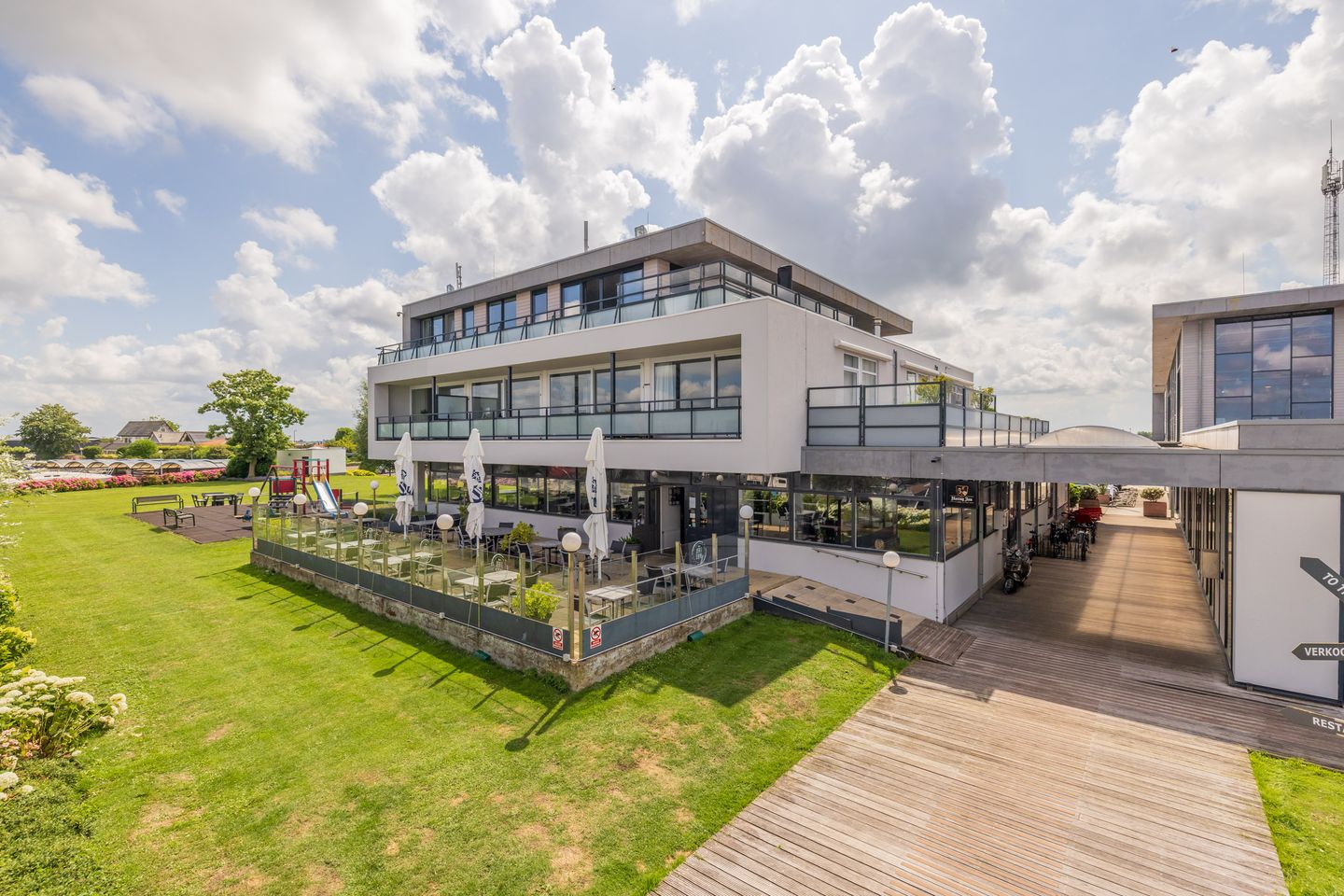 Bekijk foto 1 van Herenweg 100