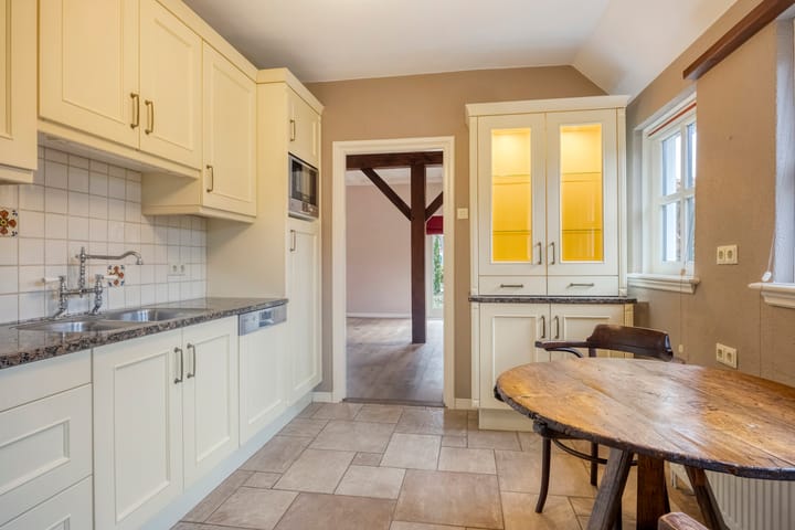 Photo 14 of Nijlanderstraat 6