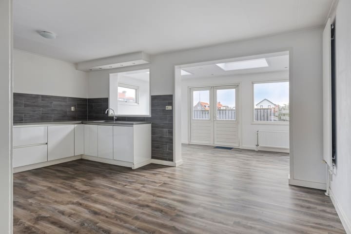 Foto 16 van Dorpsweg 12