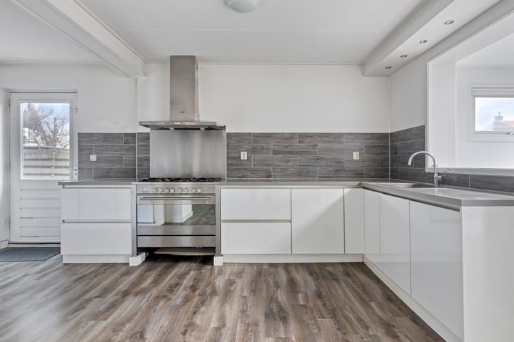 Foto 22 van Dorpsweg 12