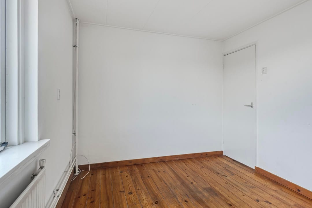Photo 32 of Dorpsweg 12