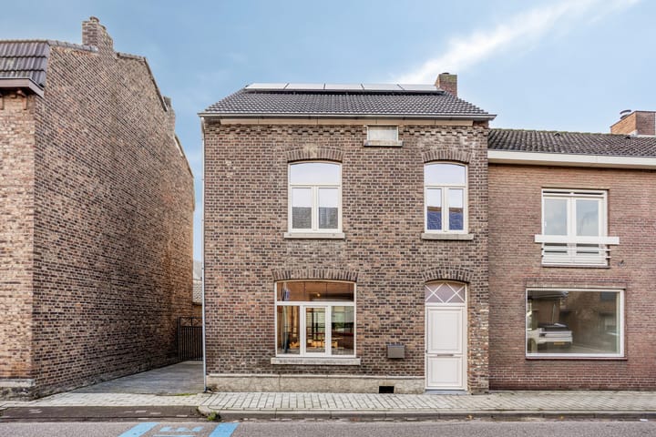 Foto 2 van Emmastraat 9