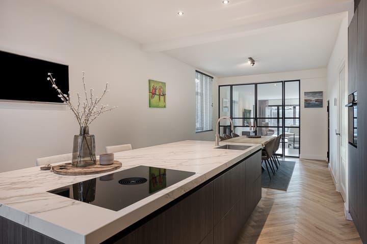 Foto 12 van Emmastraat 9