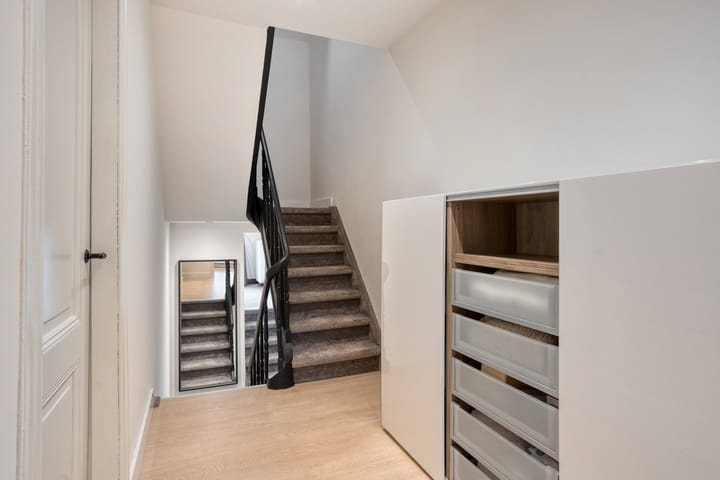 Foto 24 van Emmastraat 9