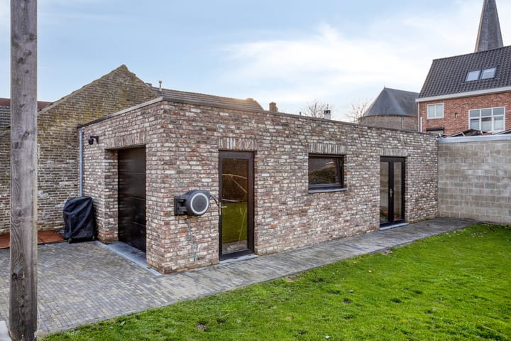 Foto 41 van Emmastraat 9