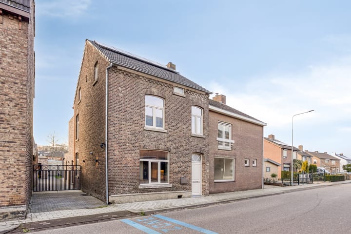 Foto 43 van Emmastraat 9