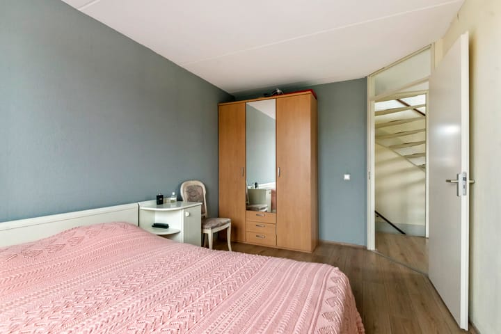 Foto 18 van Bisschop Notgerstraat 1