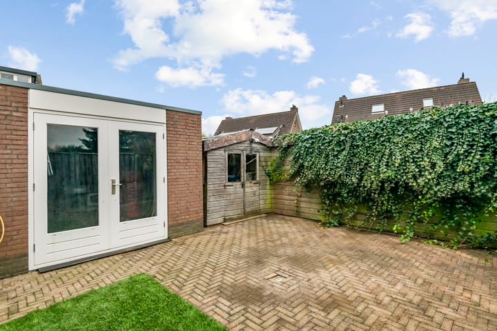 Foto 29 van Bisschop Notgerstraat 1