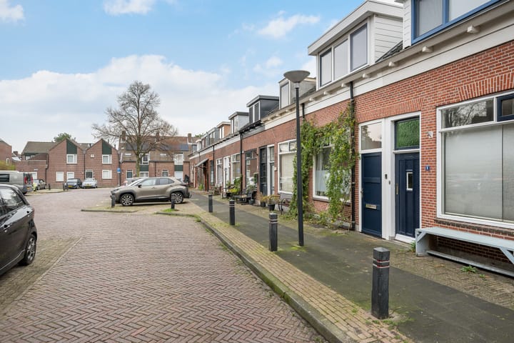 Photo 4 of Patijnestraat 10