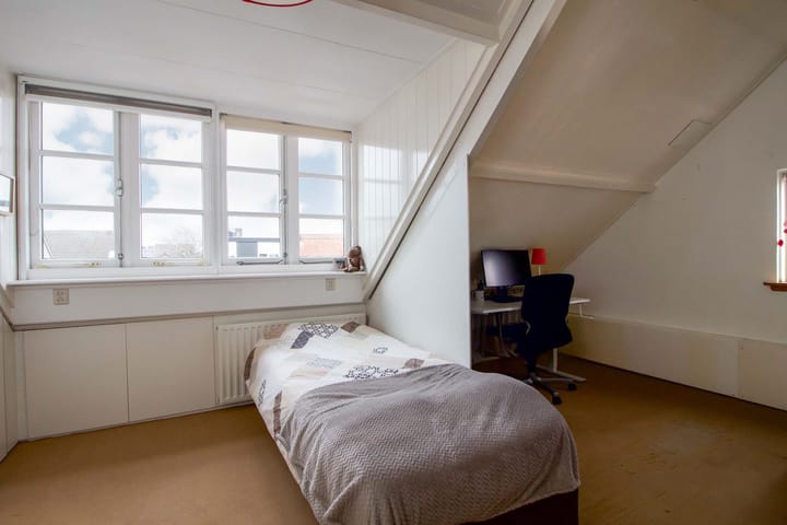 Foto 26 van Koningin Emmastraat 17