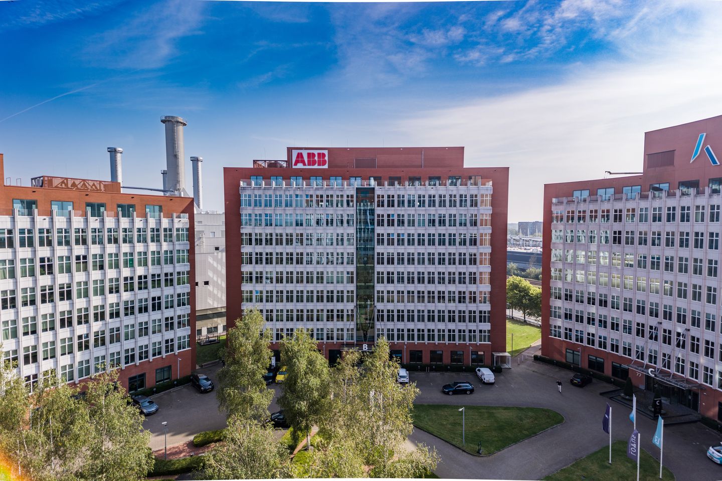 View photo 1 of George Hintzenweg 77-89