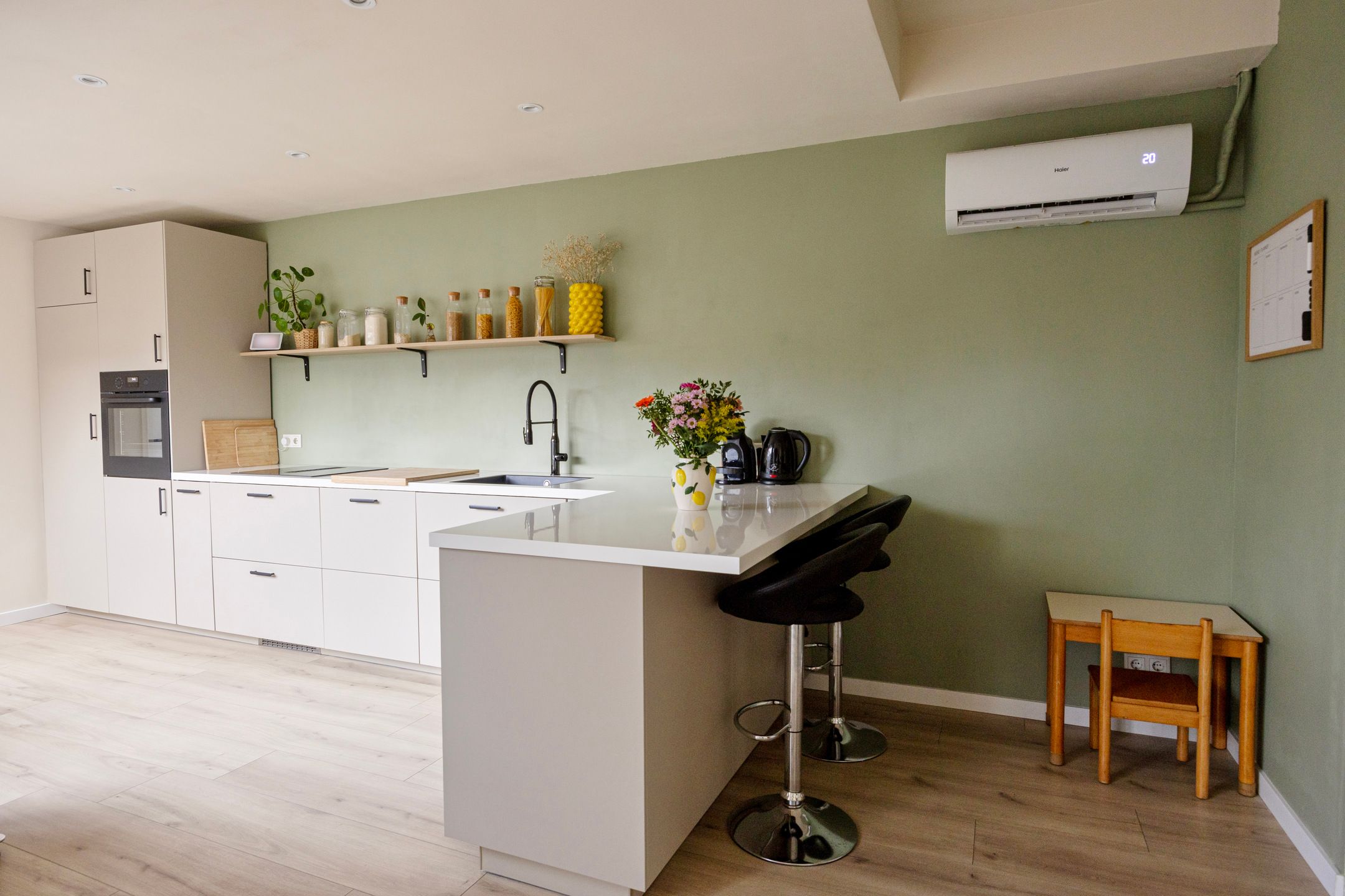 Foto 9 van P. de Hooghstraat 7