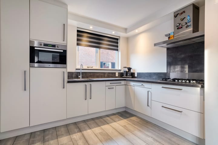 Foto 15 van Wethouder Robaardstraat 22