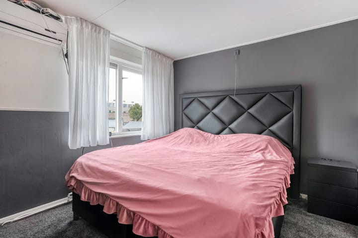 Foto 21 van Wethouder Robaardstraat 22