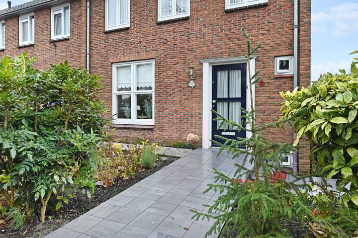 Foto 6 van Dorpsstraat 6