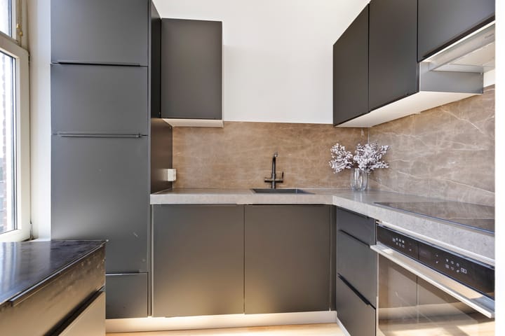 Photo 3 of Putsebocht 127-B02