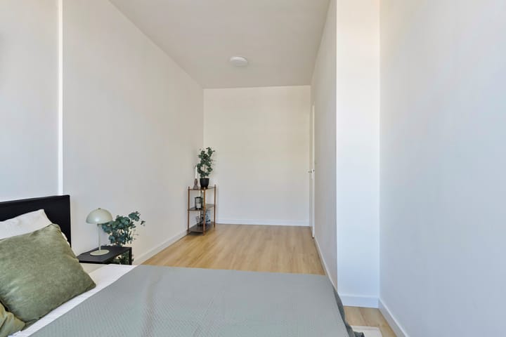 Photo 10 of Putsebocht 127-B02