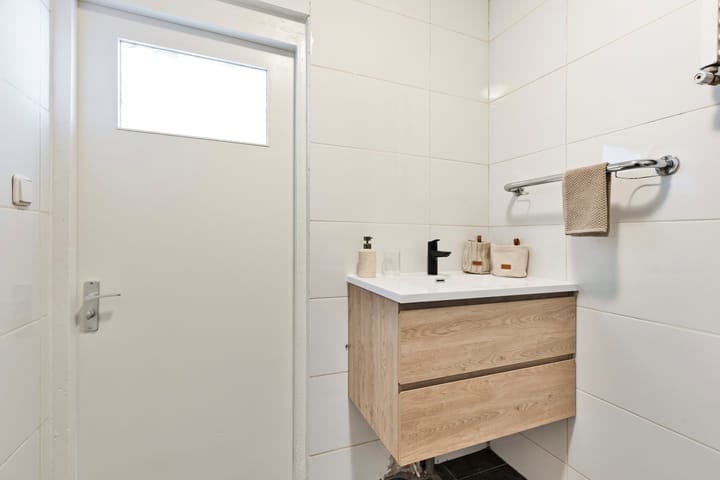 Photo 13 of Putsebocht 127-B02