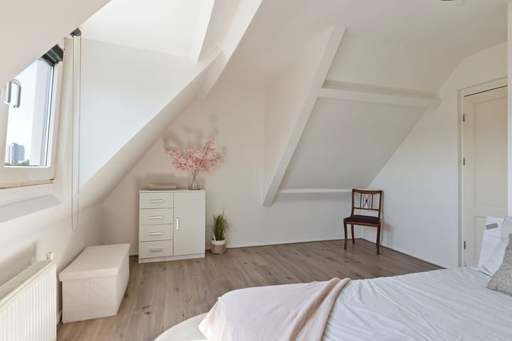 Photo 24 of Putsebocht 127-B02