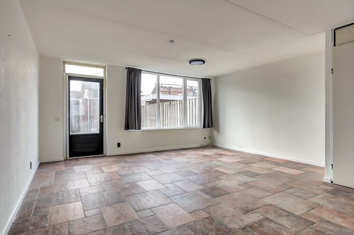 Photo 13 of Mastplein 37