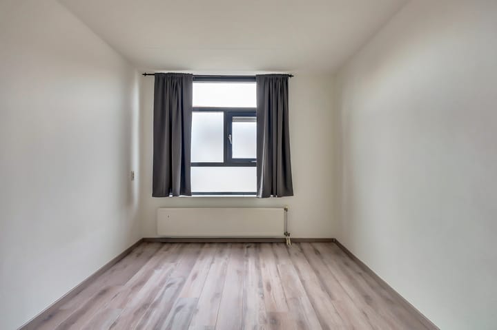 Photo 26 of Mastplein 37