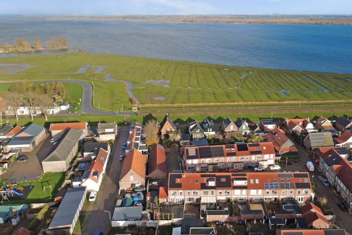 Photo 48 of Mastplein 37