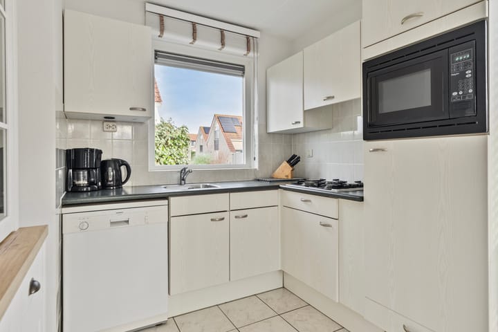 Foto 8 van Nieuwesluisweg 1-042