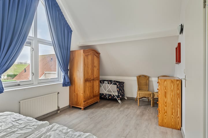 Foto 12 van Nieuwesluisweg 1-042