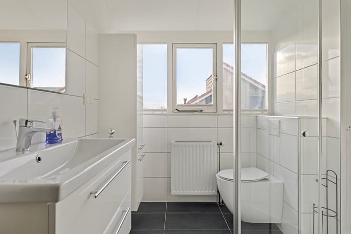 Foto 13 van Nieuwesluisweg 1-042