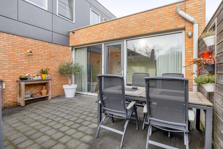 Foto 31 van Poolster 75