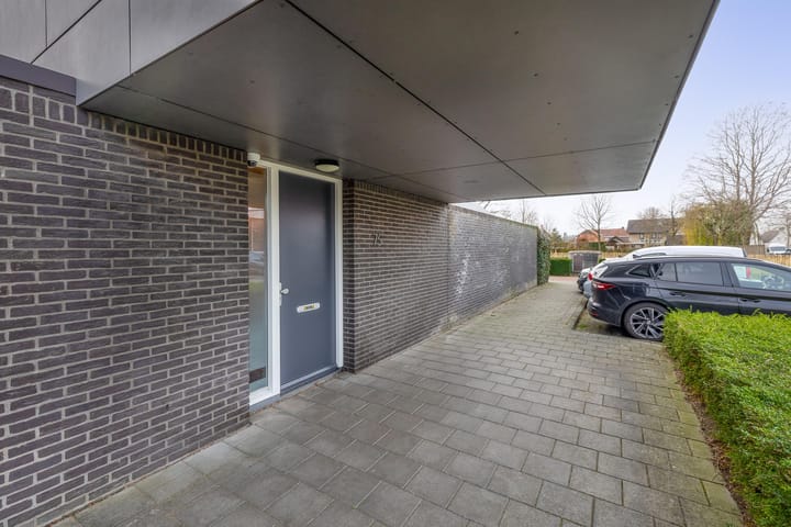 Foto 33 van Poolster 75