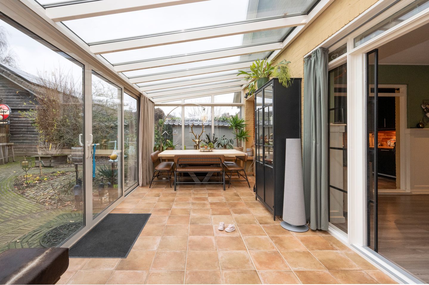 Foto 14 van Parallelweg 16