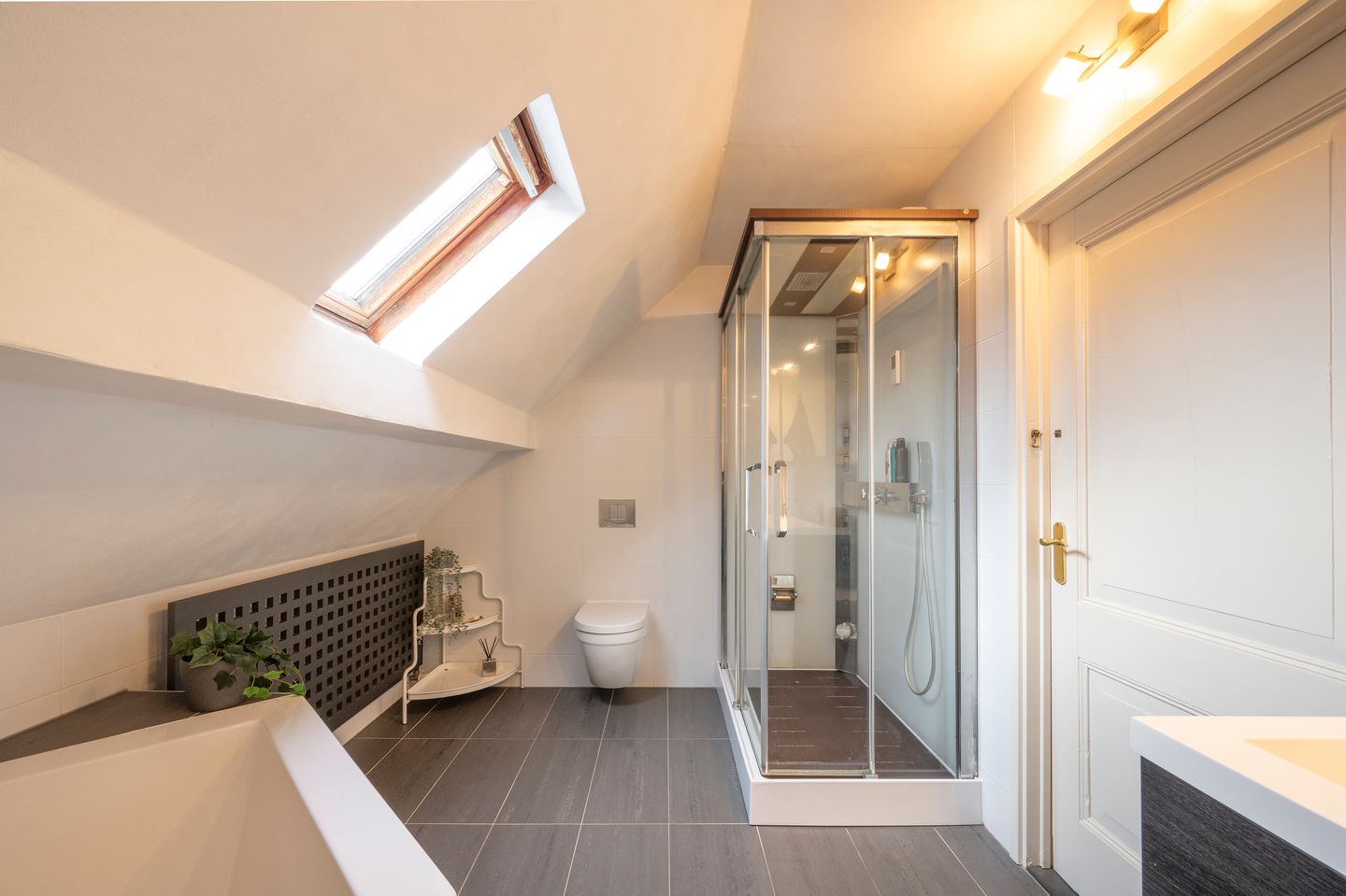 Foto 25 van Parallelweg 16