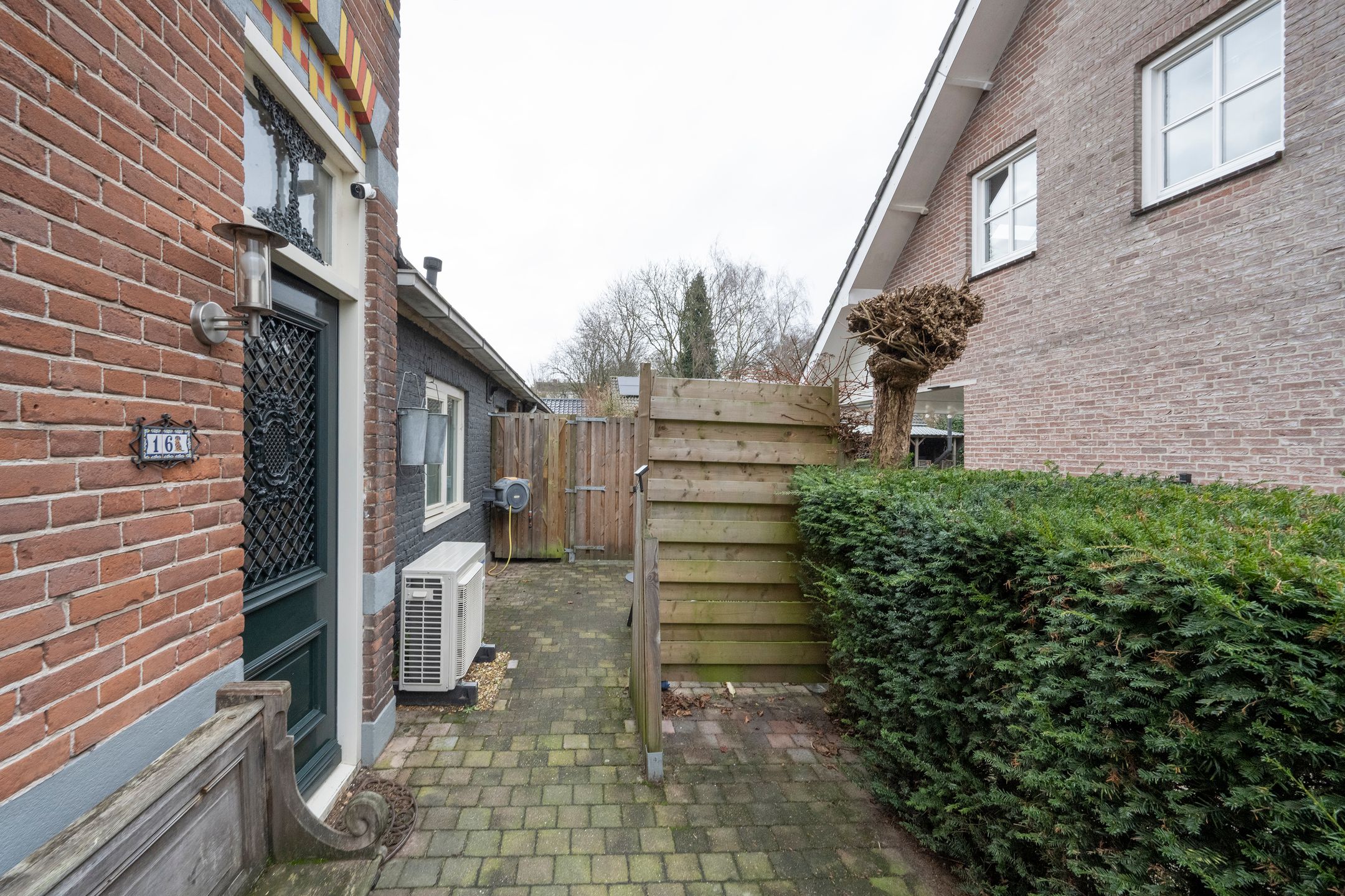 Foto 60 van Parallelweg 16