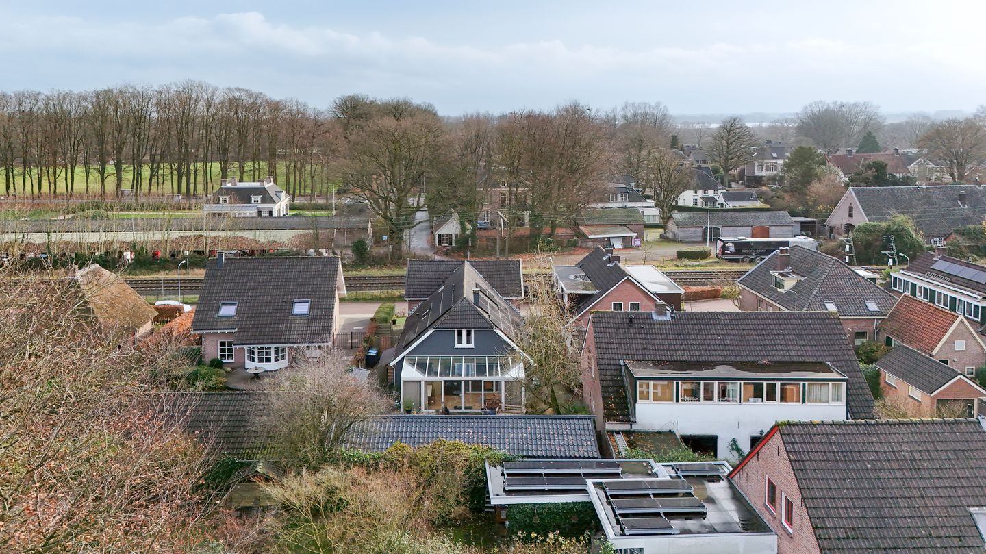 Foto 64 van Parallelweg 16