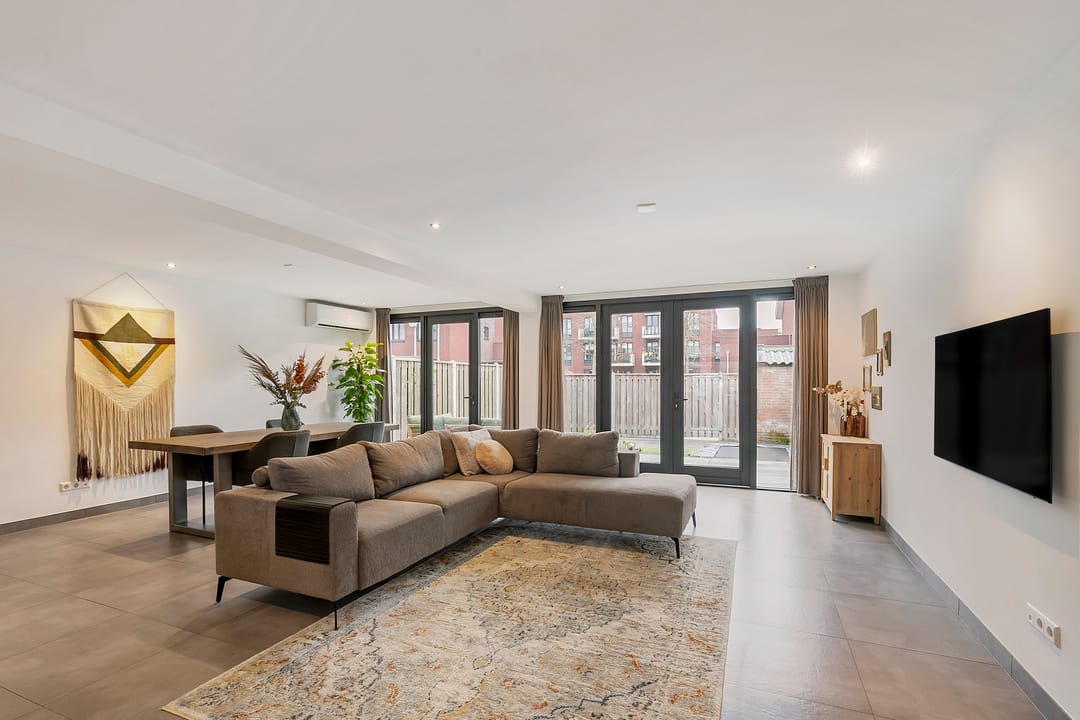 Photo 2 of Bredestraat 33